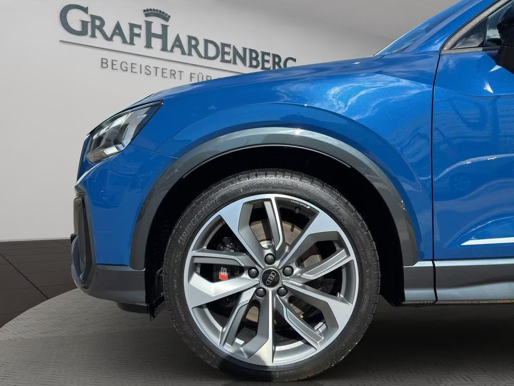 Audi SQ2