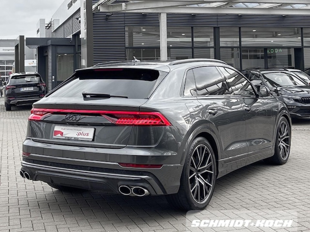 Audi SQ8