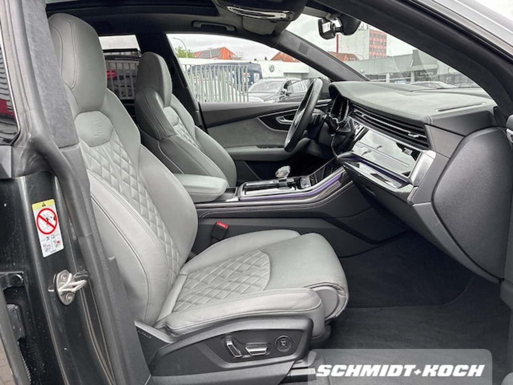 Audi SQ8