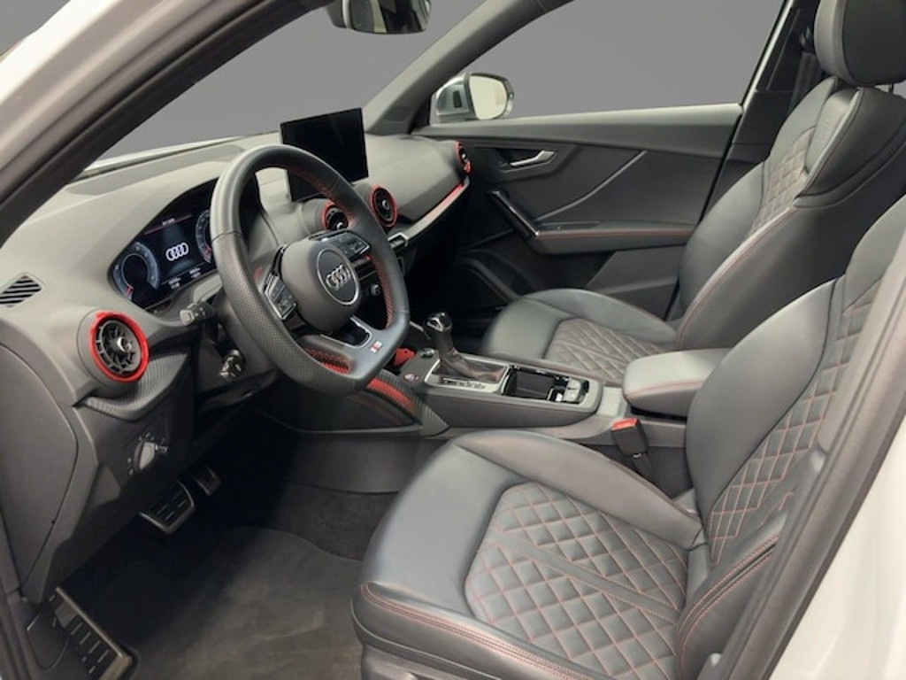 Audi SQ2