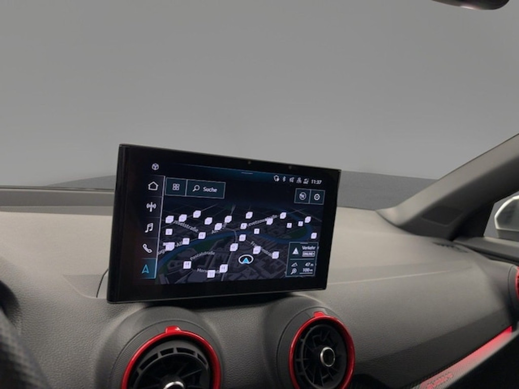Audi SQ2