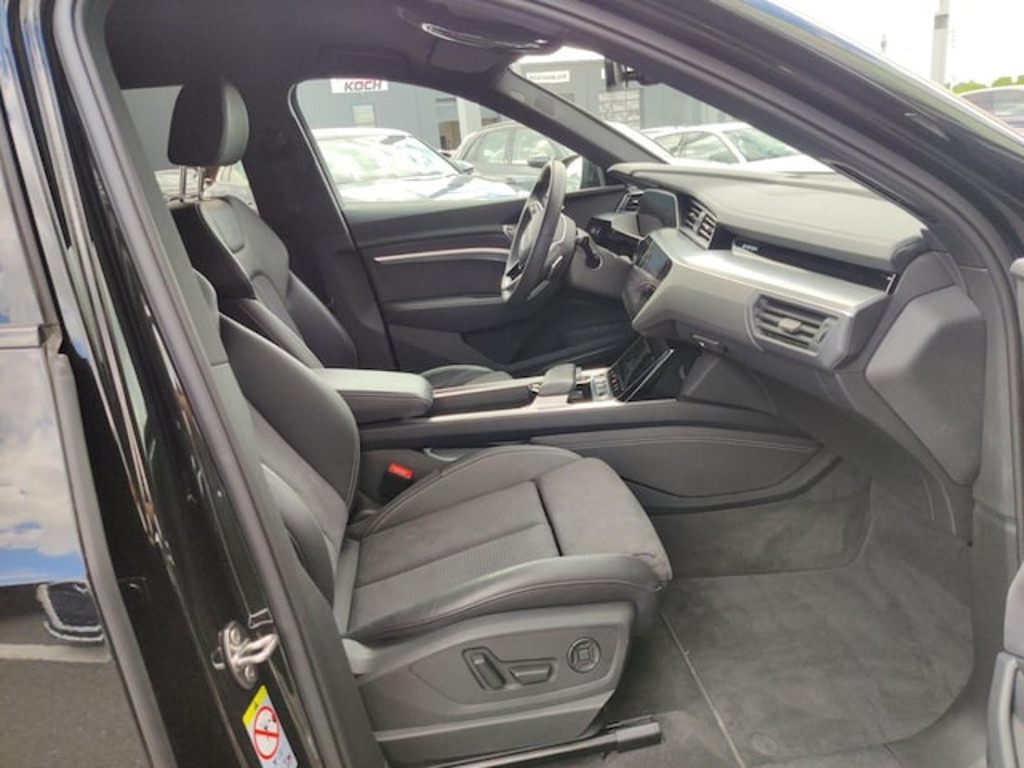 Audi Q8 e-tron
