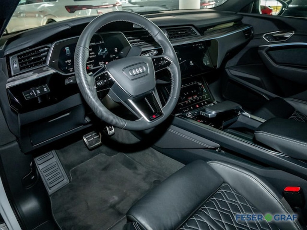 Audi Q8 e-tron