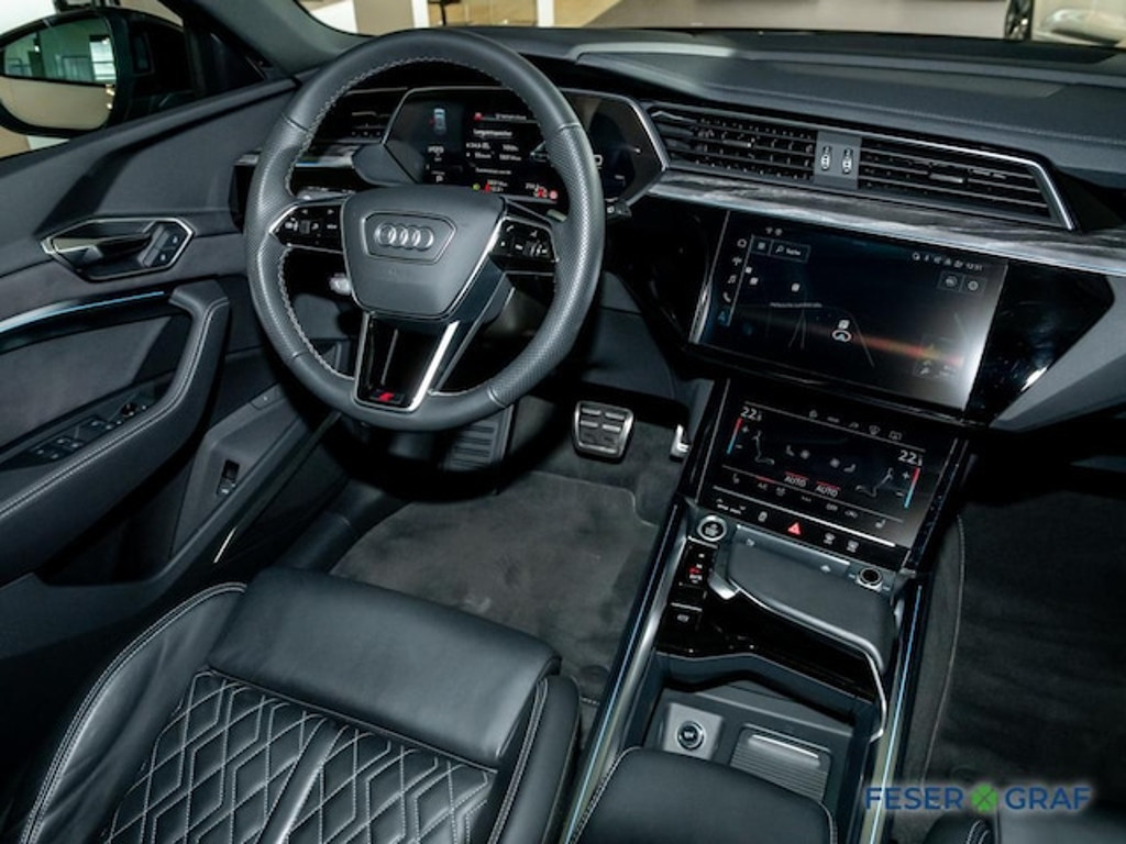 Audi Q8 e-tron