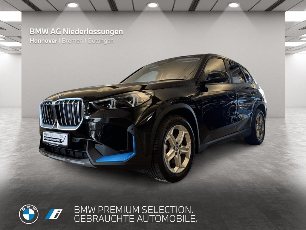 BMW iX1 xDrive30