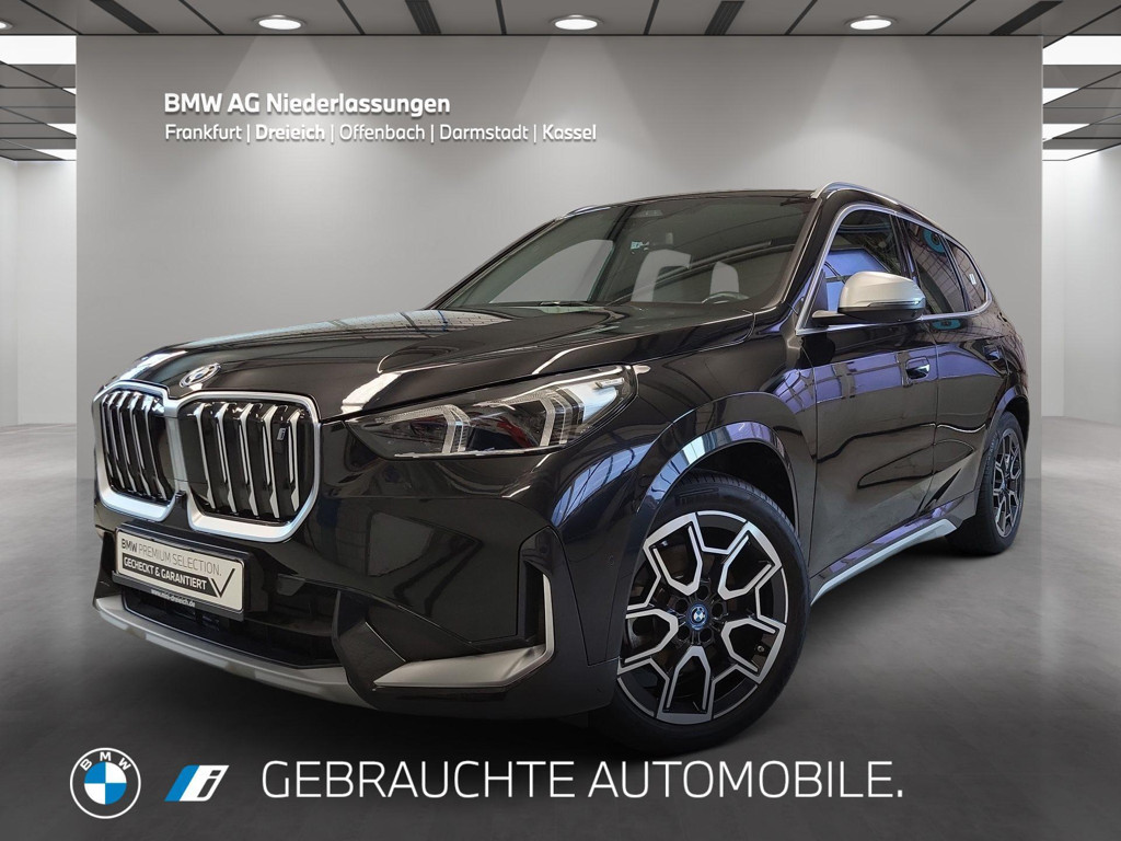 BMW iX1 xDrive30