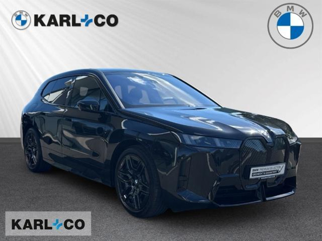 BMW iX