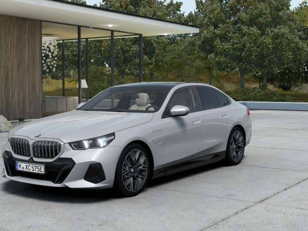BMW 5 Serie 550 xDrive Sedan