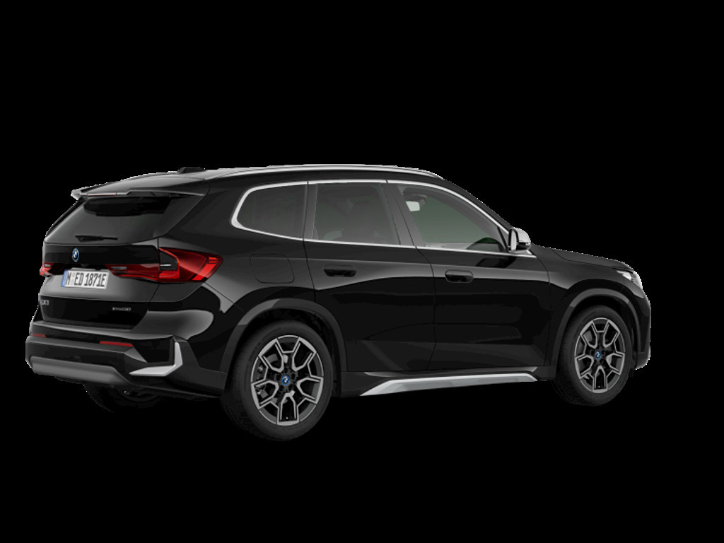 BMW iX1