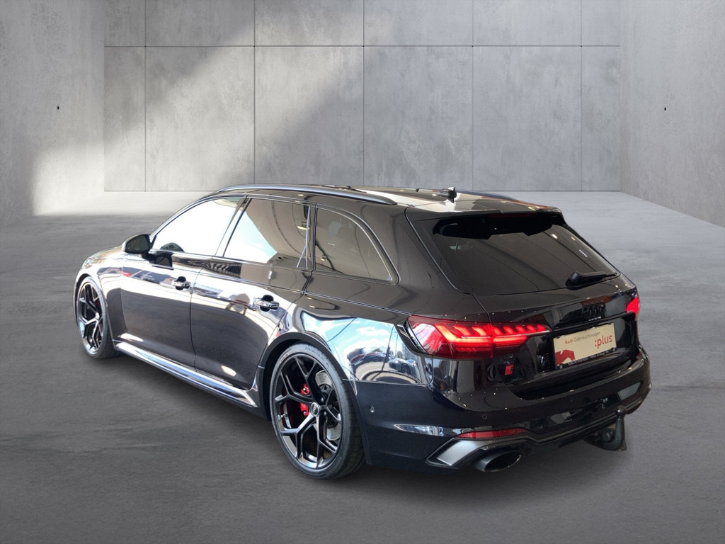 Audi RS4