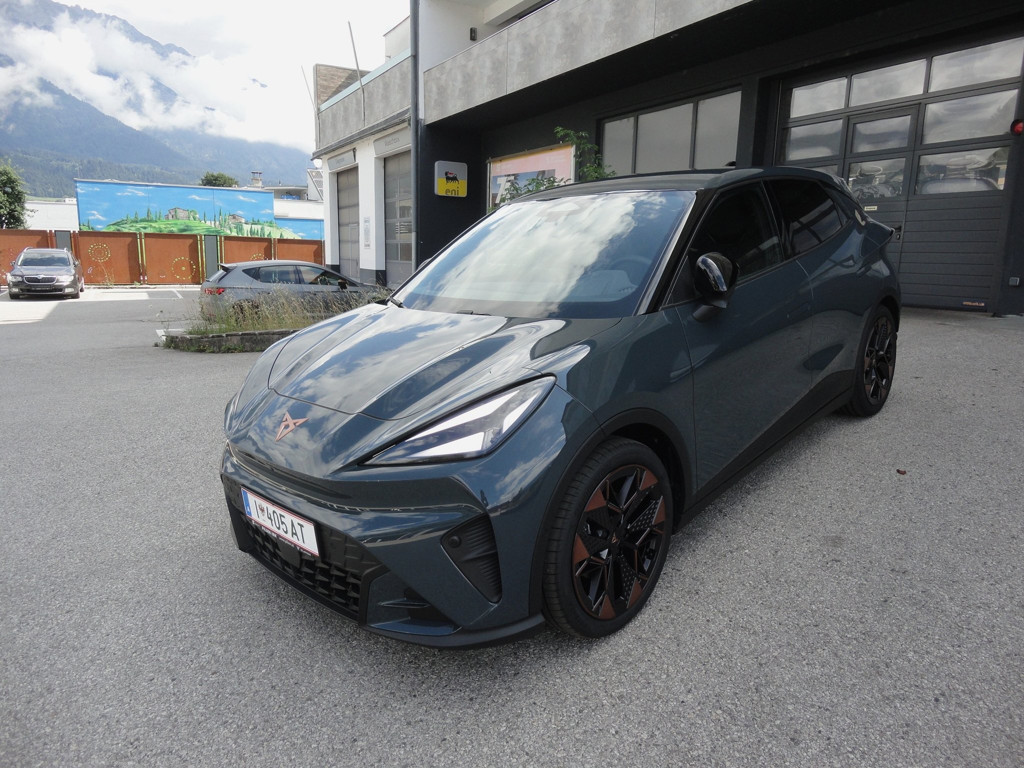 Cupra Raval Endurance