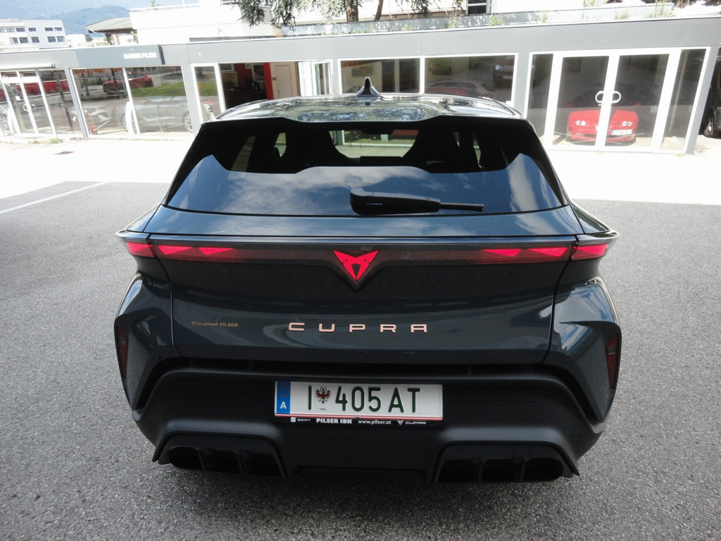 Cupra Raval
