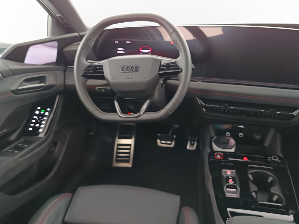 Audi S6 e-tron