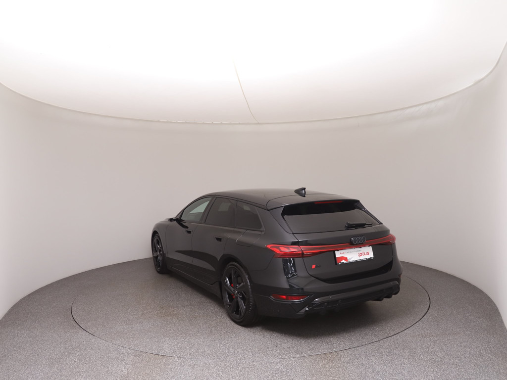 Audi S6 e-tron