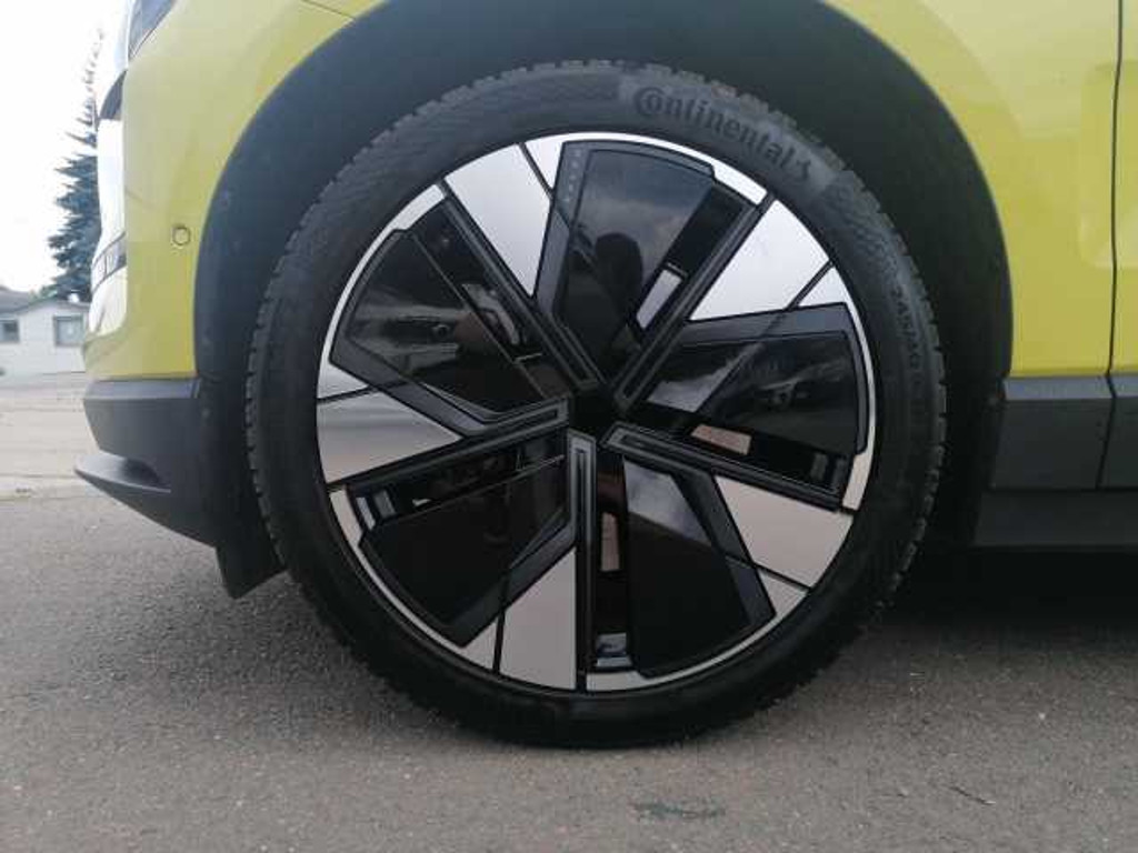Volvo EX30