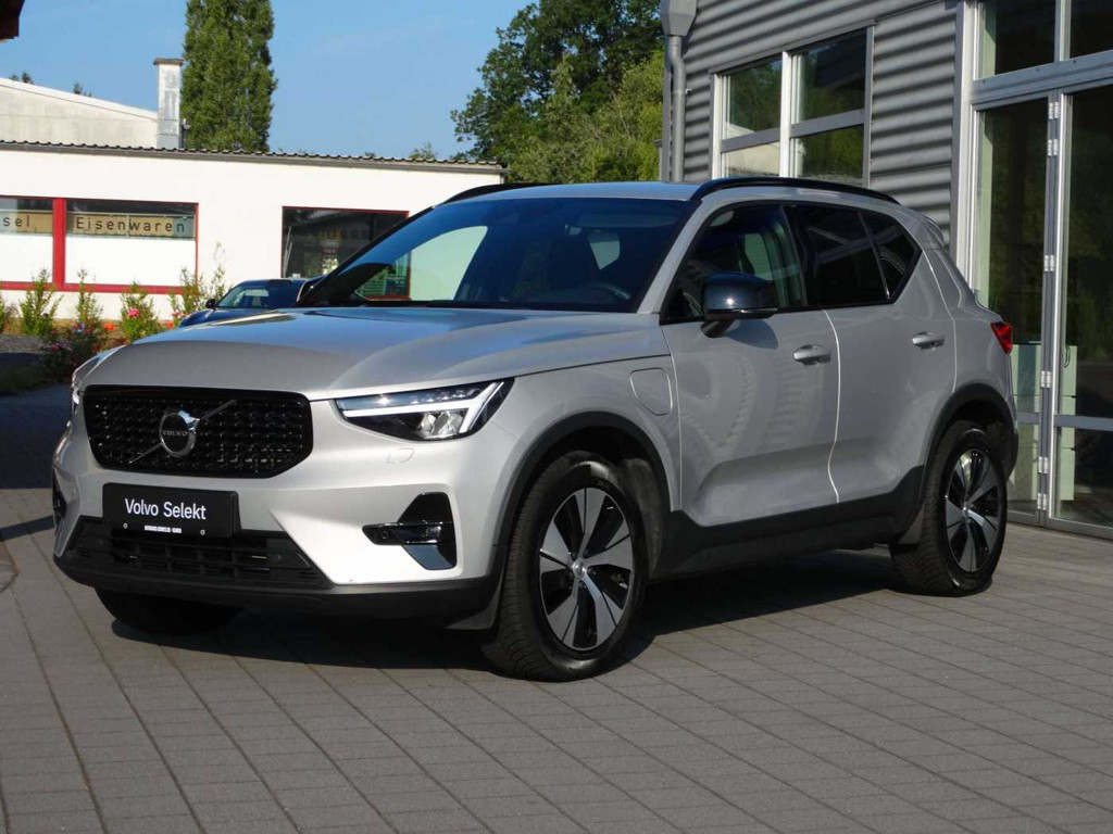 Volvo XC40 T5 Recharge Plus Dark