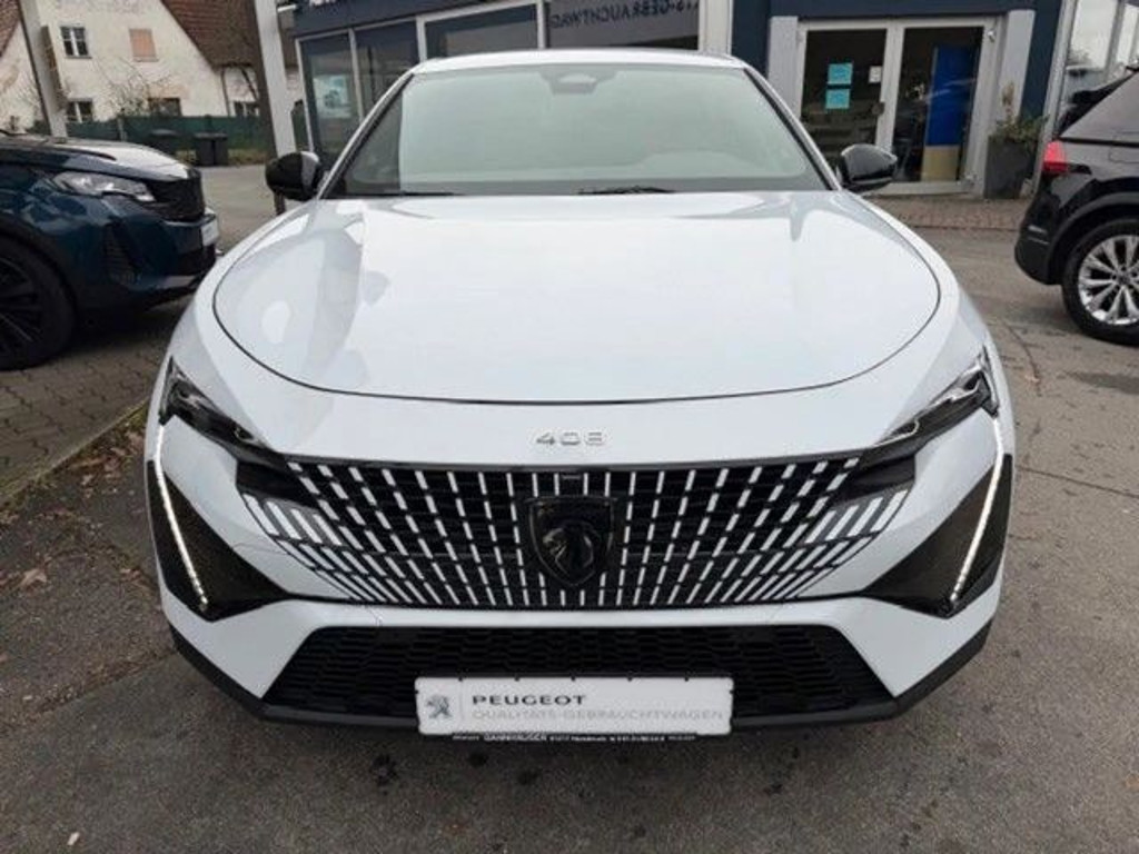 Peugeot 408