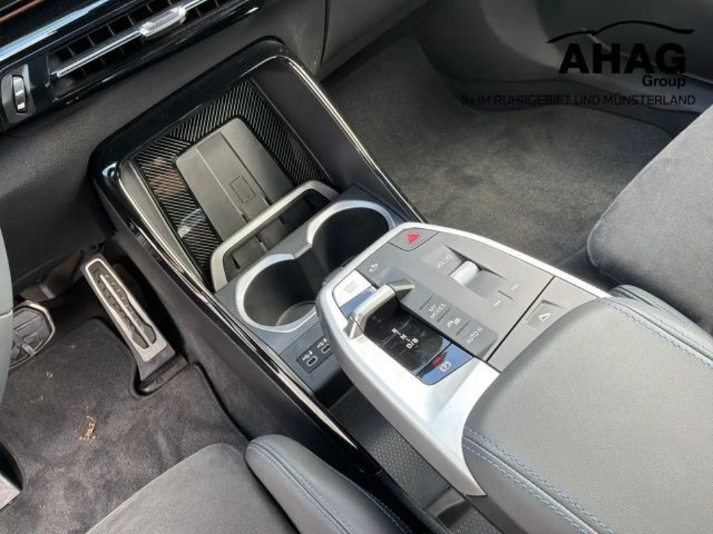 BMW iX2