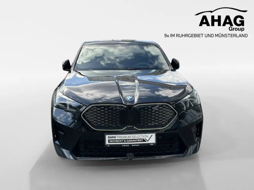 BMW iX2