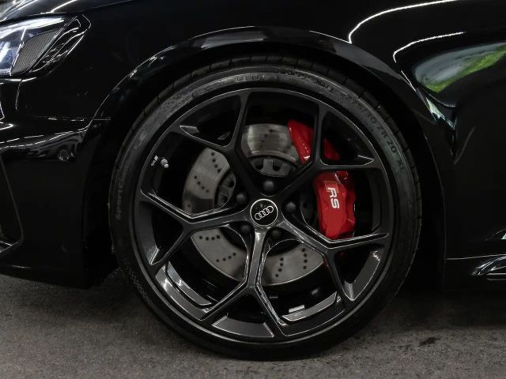 Audi RS4