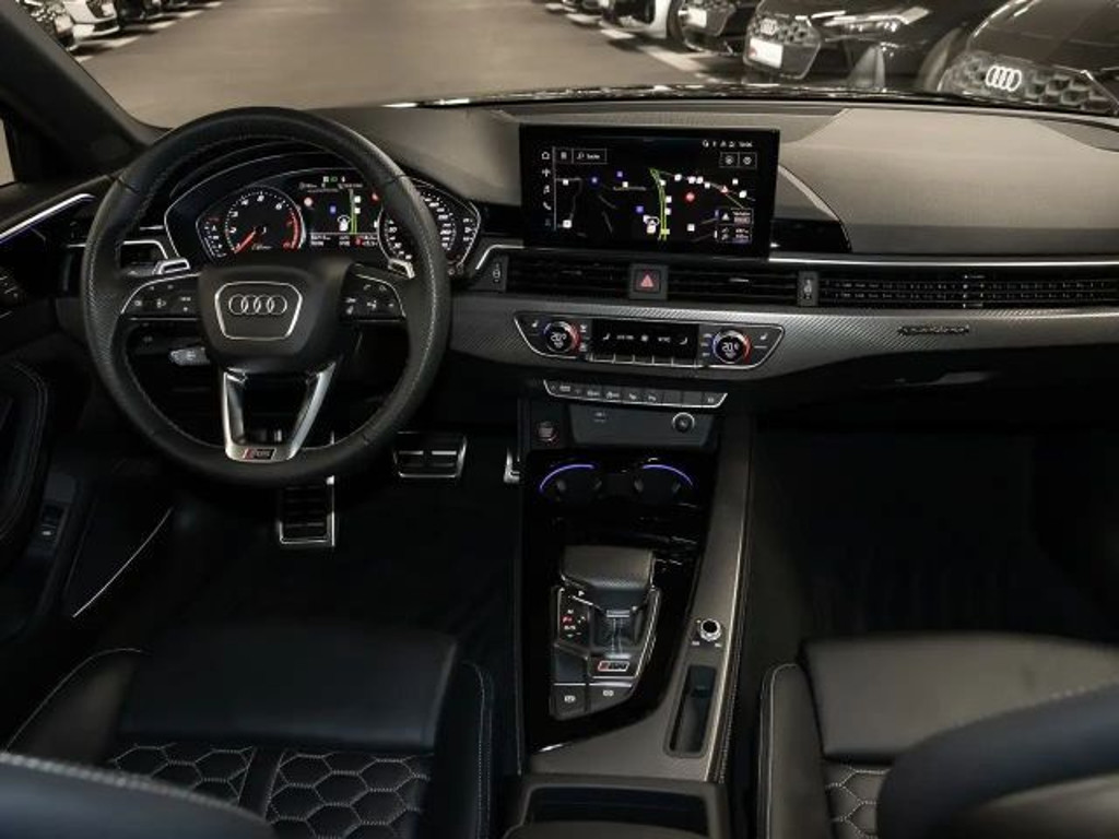 Audi RS4