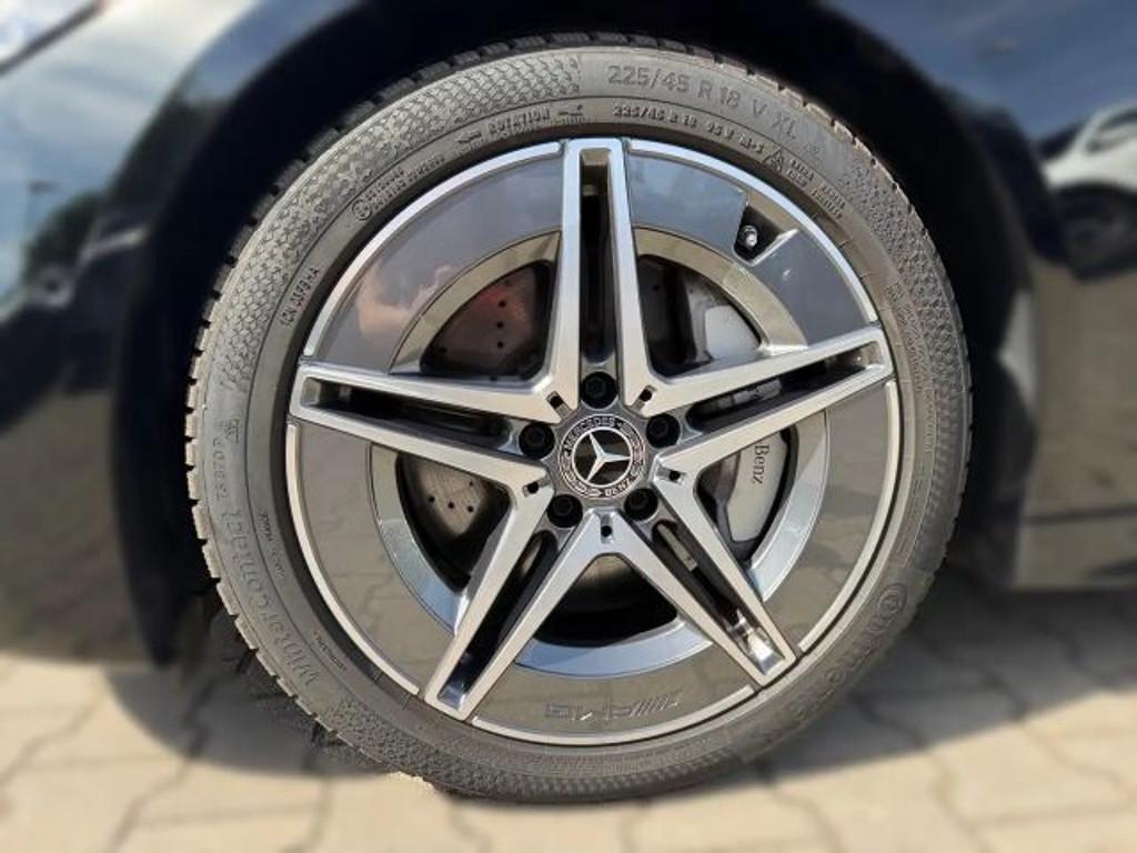 Mercedes-Benz C-Klasse C 300 AMG Line Estate C 300 d