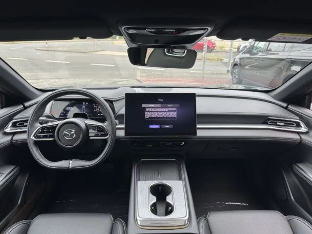 Mazda 6e