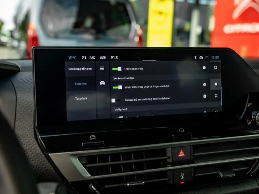 Citroën C4 X