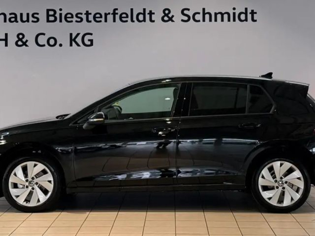 Volkswagen Golf Life Golf VIII