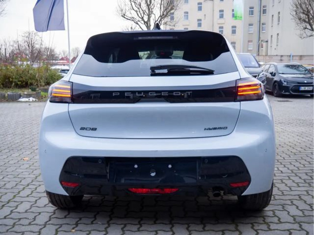 Peugeot e-208