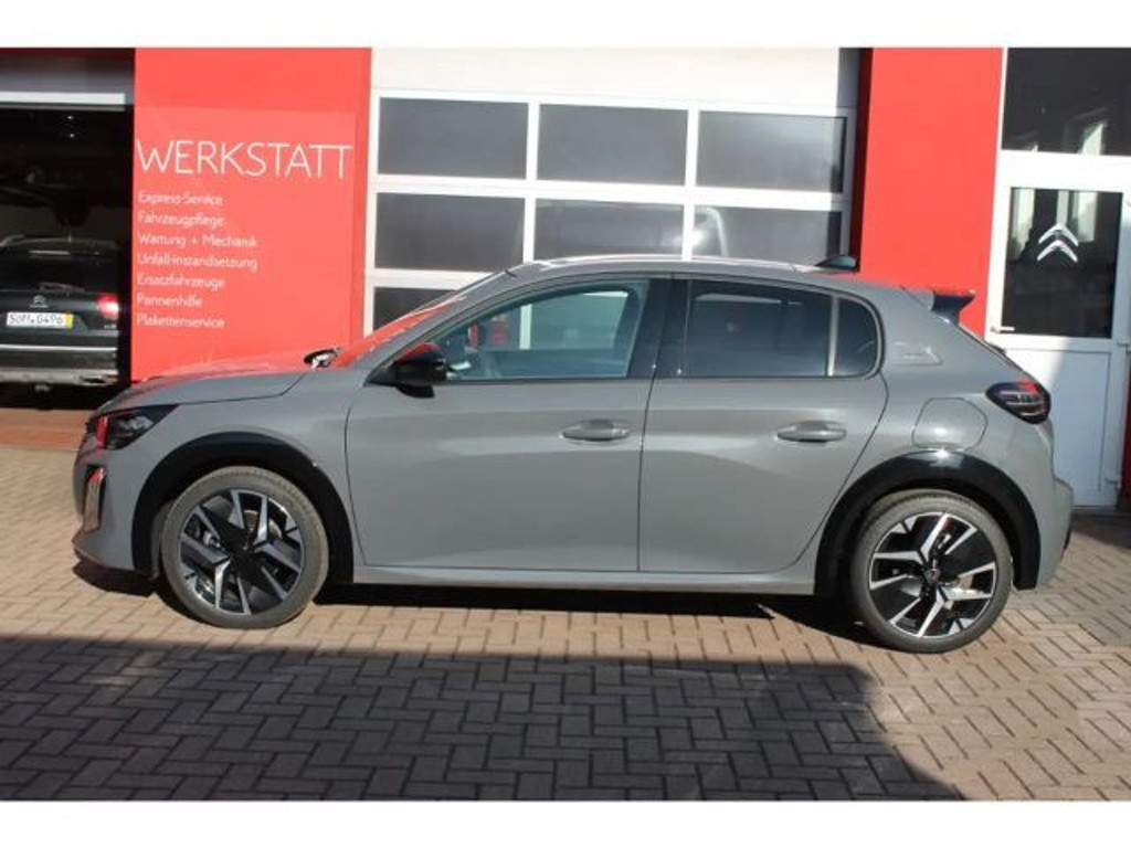 Peugeot e-208