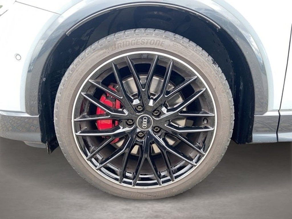 Audi SQ2