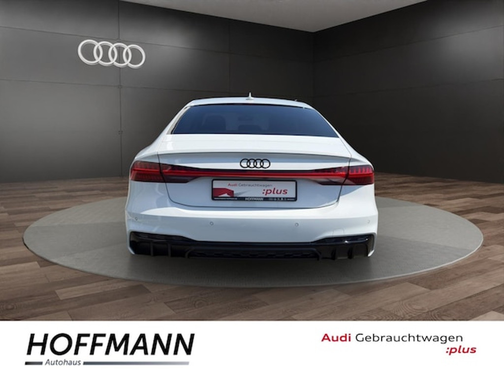 Audi S7