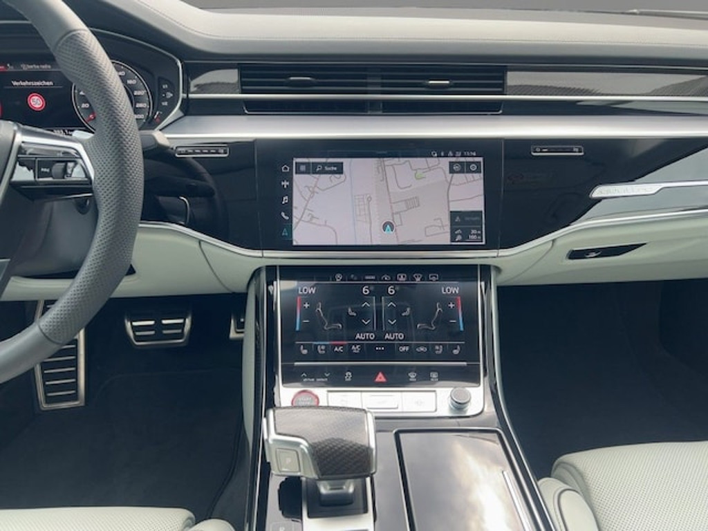 Audi S8