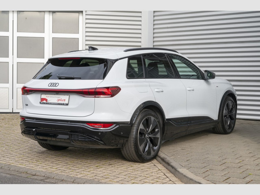 Audi Q6 e-tron