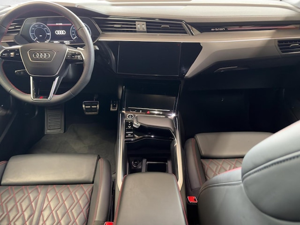 Audi Q8 e-tron