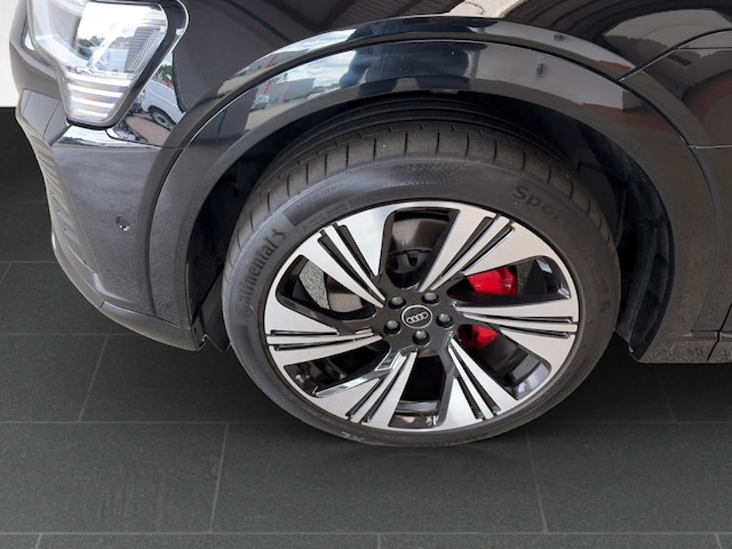 Audi Q8 e-tron