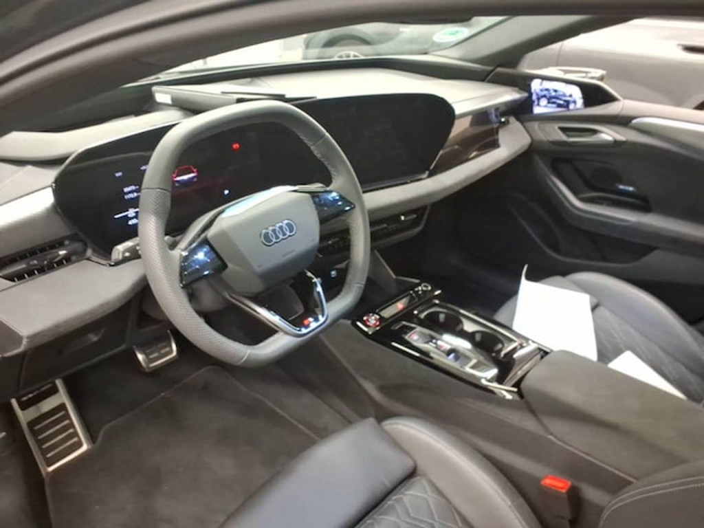 Audi A6 e-tron