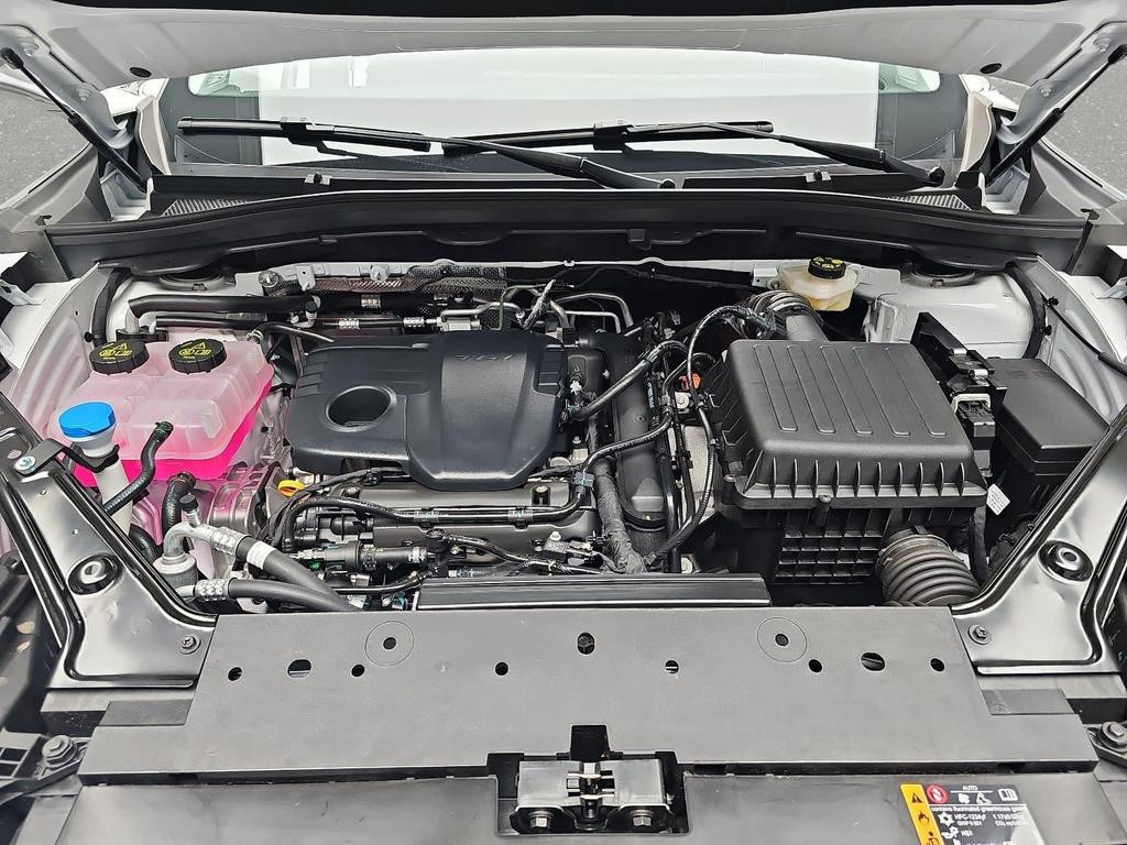 MG MGS9