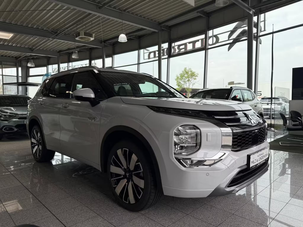 Mitsubishi Outlander PHEV
