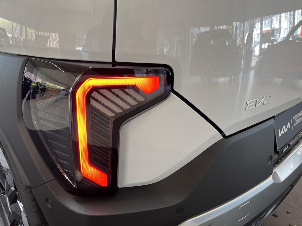 Kia EV2