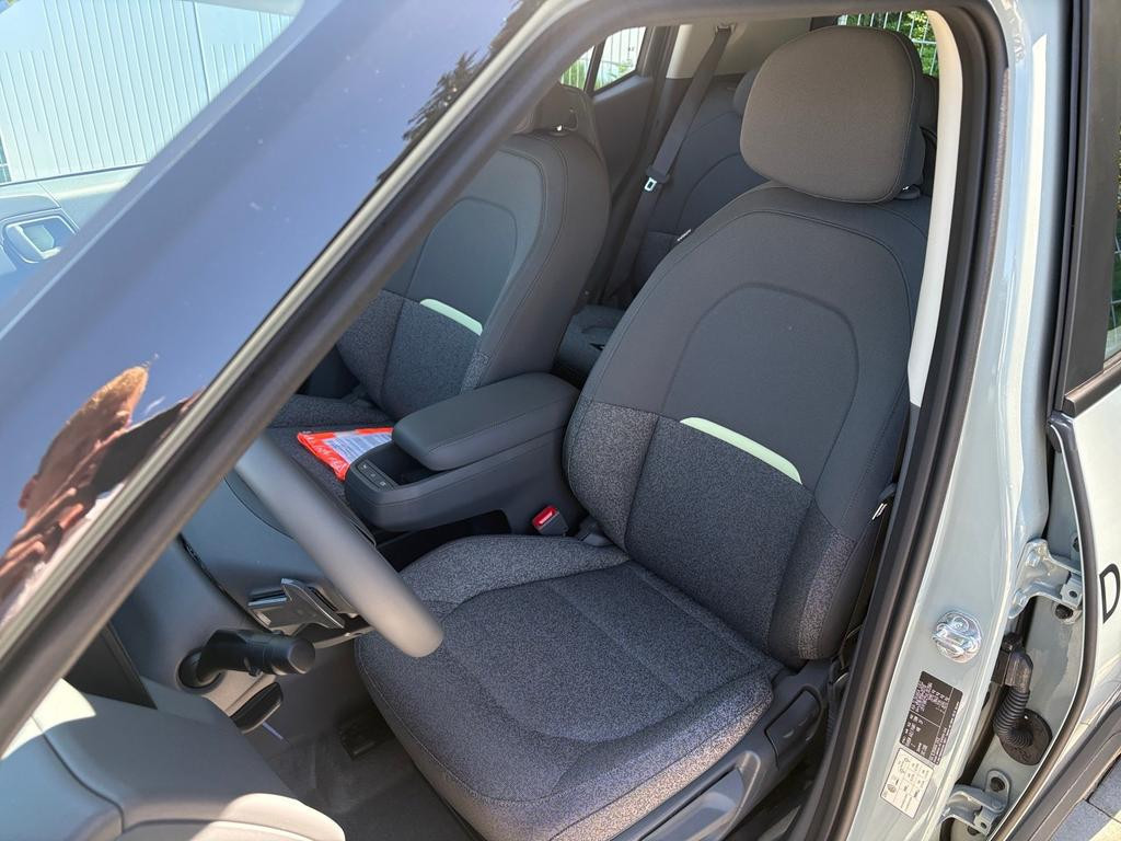 Kia EV2