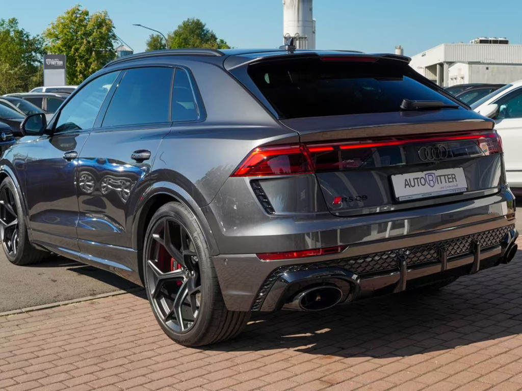 Audi RS Q8