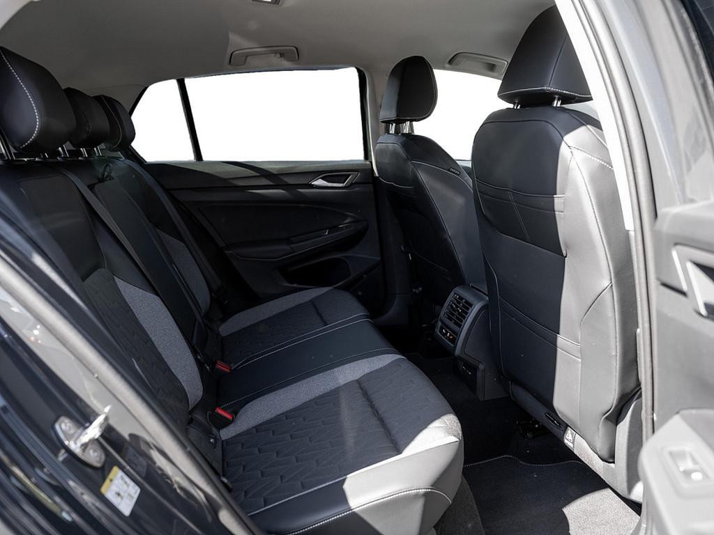 Volkswagen Golf 1.5 TSI Golf VIII