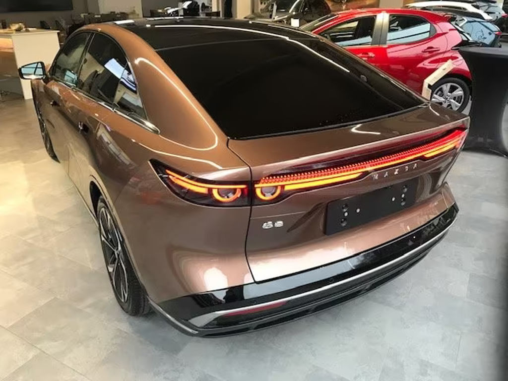 Mazda 6e