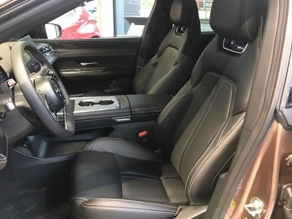 Mazda 6e