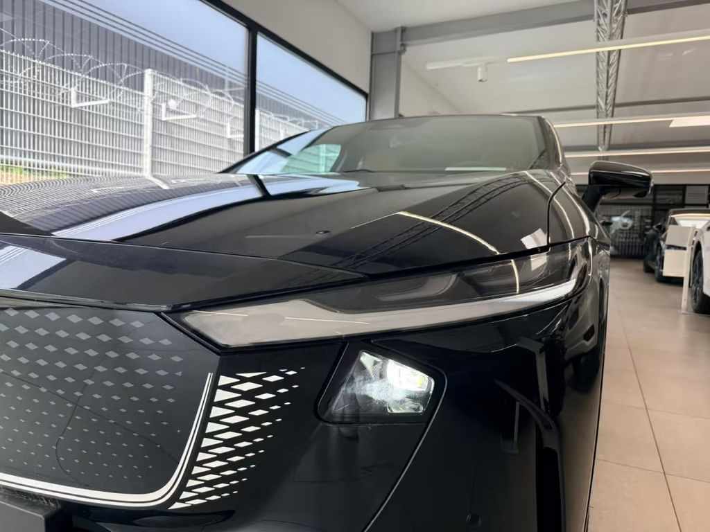 Mazda 6e