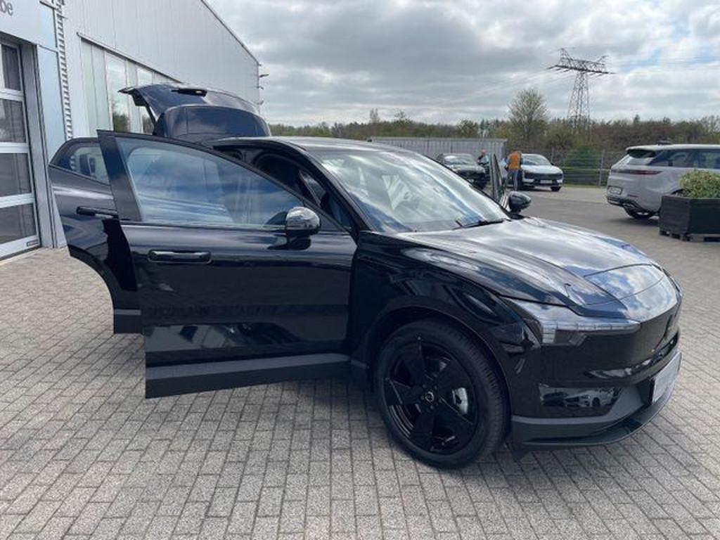 Volvo EX30