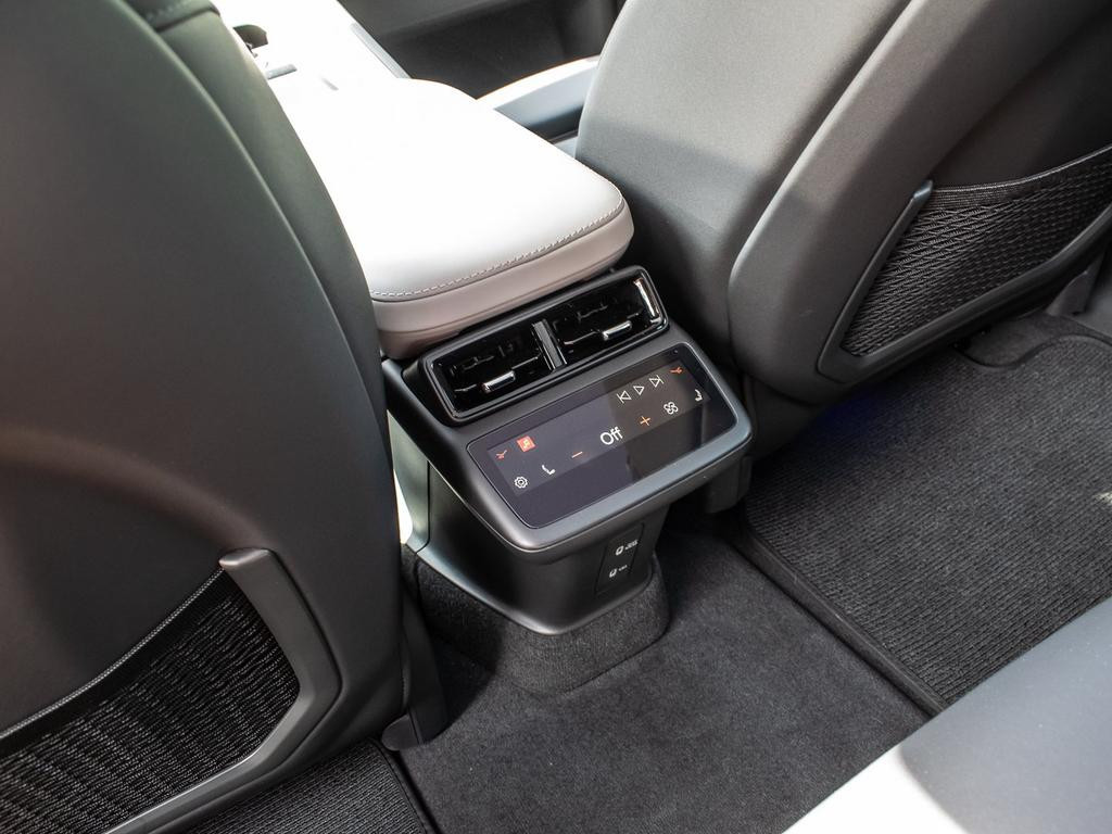 Polestar 4