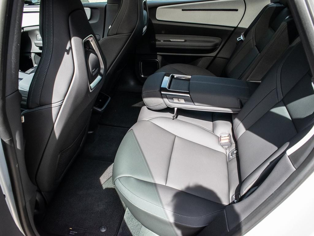 Polestar 4